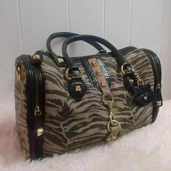Betsey Johnson Large Beige Tiger Print Satchel Bag - Picture 2 of 13